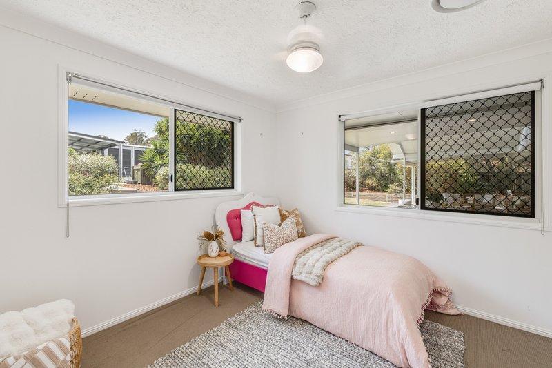 Photo - 15 Cary Road, Glenvale QLD 4350 - Image 14