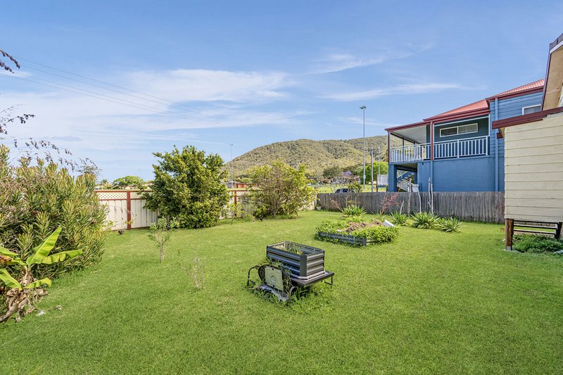 Photo - 15 Castle Street, Laurieton NSW 2443 - Image 10