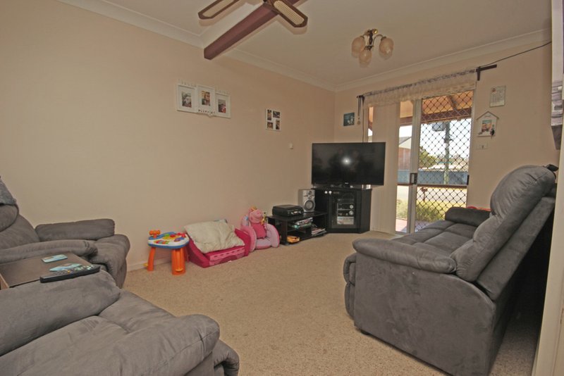 Photo - 15 Castle Street, Laurieton NSW 2443 - Image 2