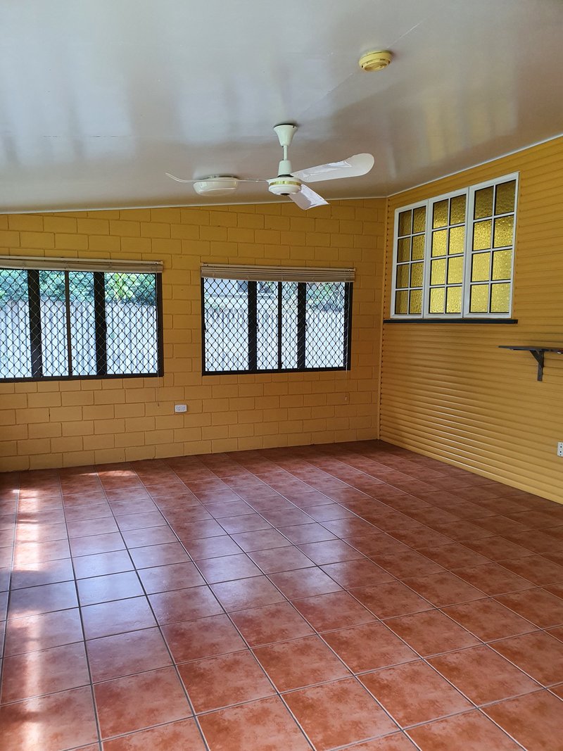 Photo - 15 Catherine Street, Ayr QLD 4807 - Image 7