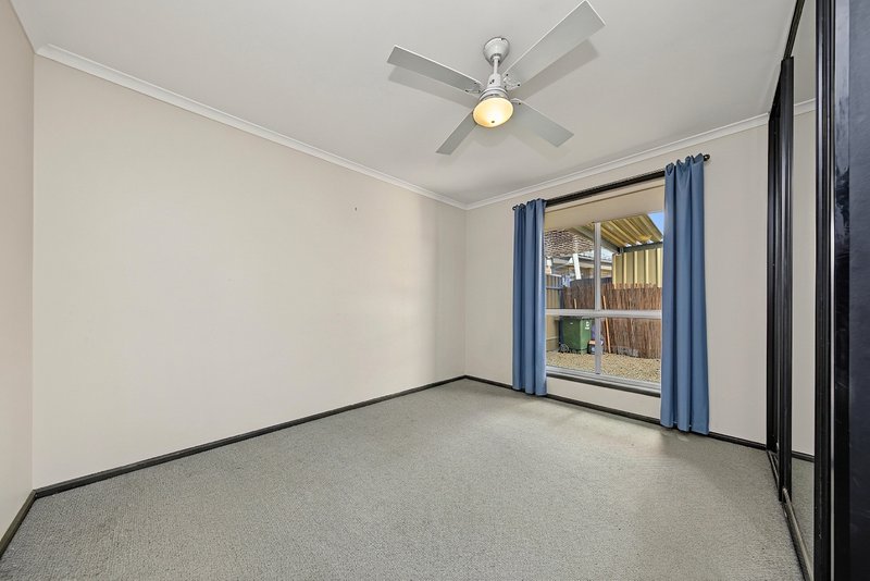 Photo - 15 Causby Crescent, Willaston SA 5118 - Image 5