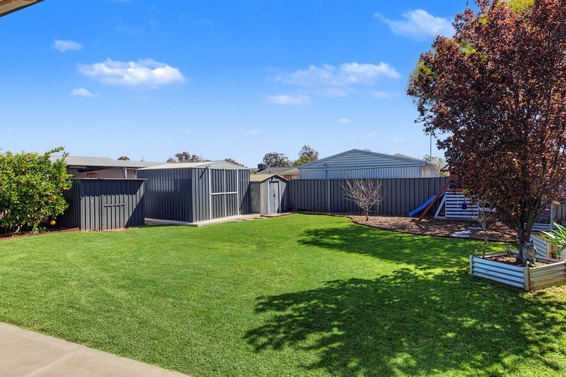 Photo - 15 Causby Crescent, Willaston SA 5118 - Image 16