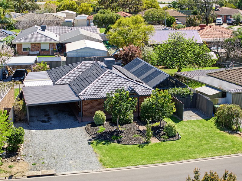 Photo - 15 Causby Crescent, Willaston SA 5118 - Image 18
