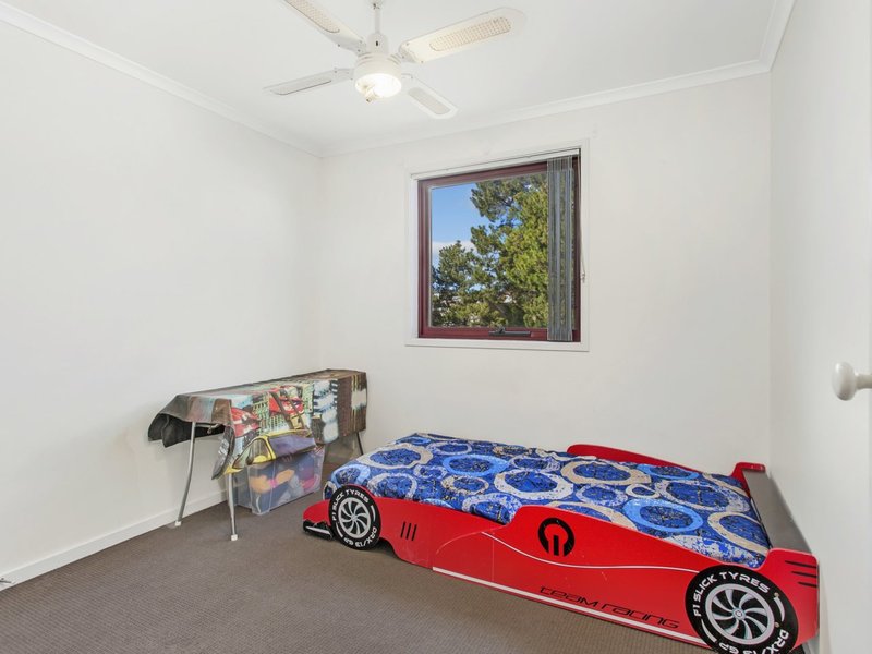 Photo - 15 Cavanough Street, Phillip ACT 2606 - Image 7