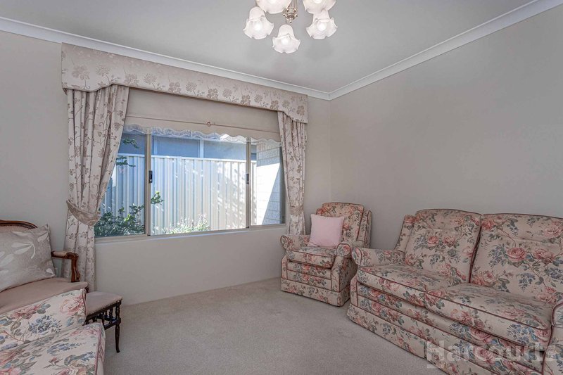 Photo - 15 Cawdor Lane, Darch WA 6065 - Image 5