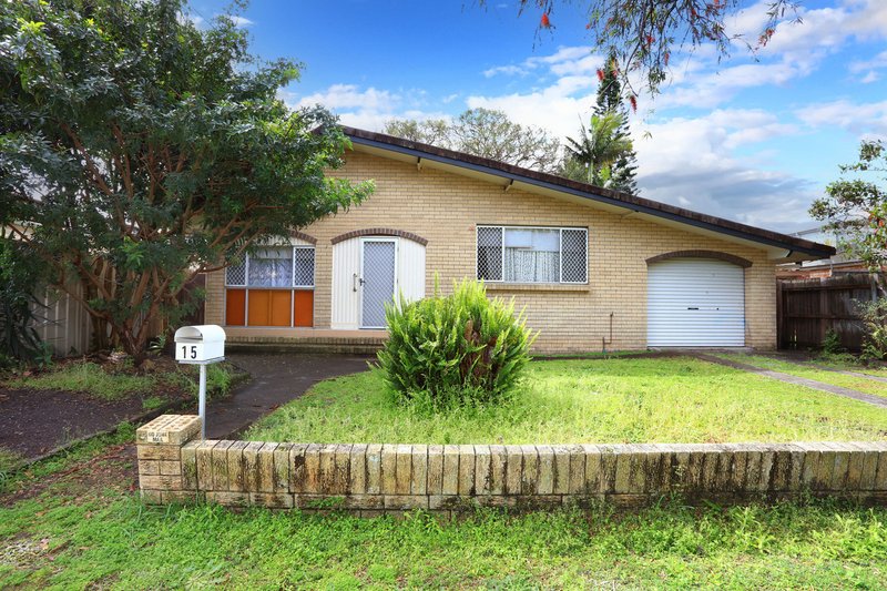 Photo - 15 Cawthray Street, Biggera Waters QLD 4216 - Image 4