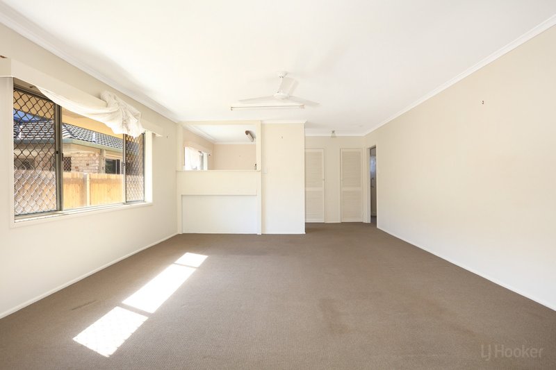 Photo - 15 Cawthray Street, Biggera Waters QLD 4216 - Image 14