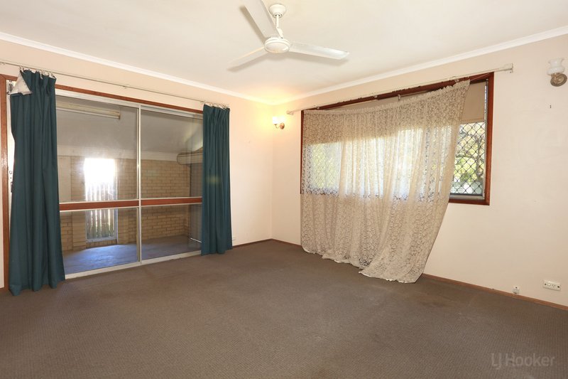 Photo - 15 Cawthray Street, Biggera Waters QLD 4216 - Image 17