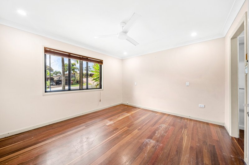 Photo - 15 Celandine Street, Shailer Park QLD 4128 - Image 11