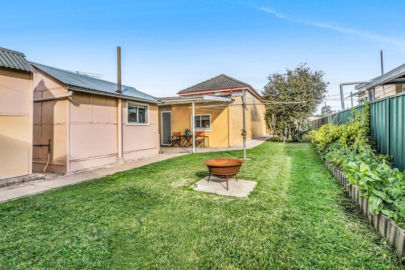 Photo - 15 Cessnock Road, Weston NSW 2326 - Image 7