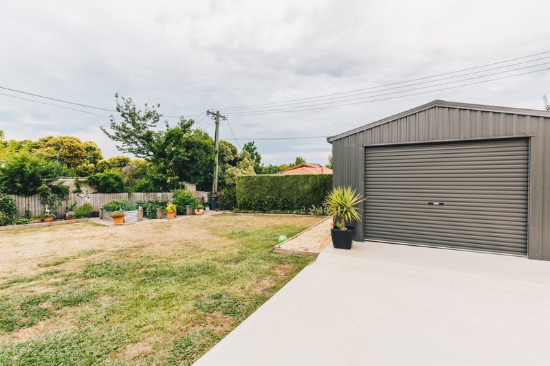 Photo - 15 Challinor Crescent, Florey ACT 2615 - Image 20