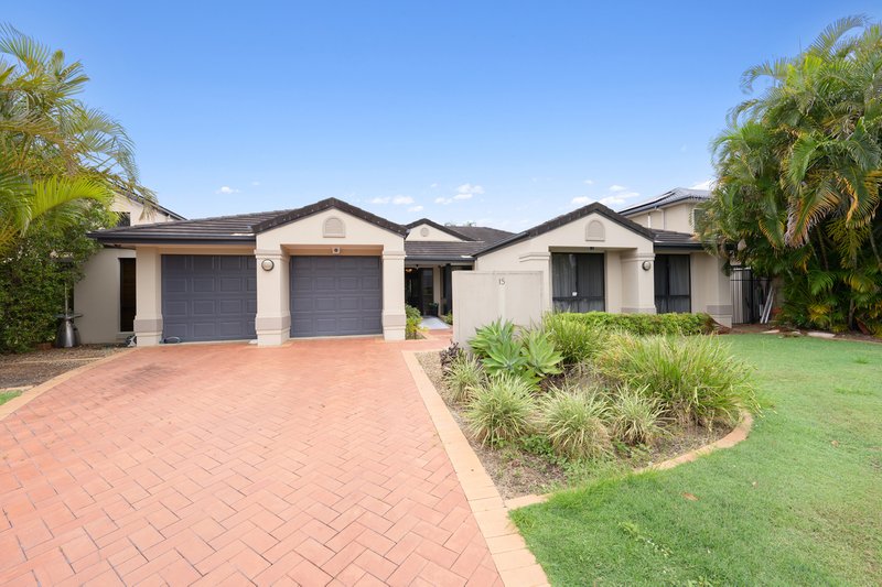 Photo - 15 Champagne Boulevard, Helensvale QLD 4212 - Image 2