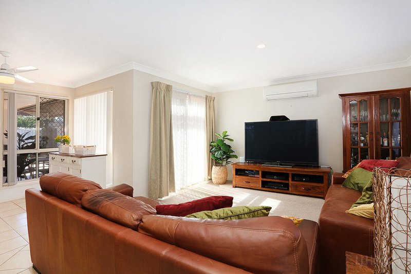 Photo - 1/5 Chanell Close, Coombabah QLD 4216 - Image 14