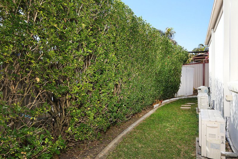 Photo - 1/5 Chanell Close, Coombabah QLD 4216 - Image 25