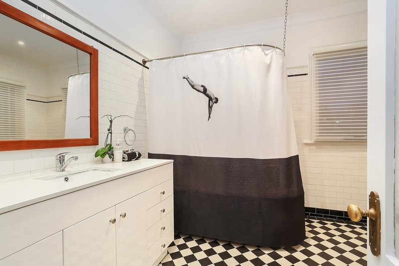 Photo - 15 Charles Street, Leichhardt NSW 2040 - Image 7