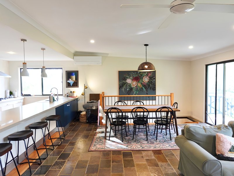 Photo - 15 Charlton Street, Eleebana NSW 2282 - Image 5
