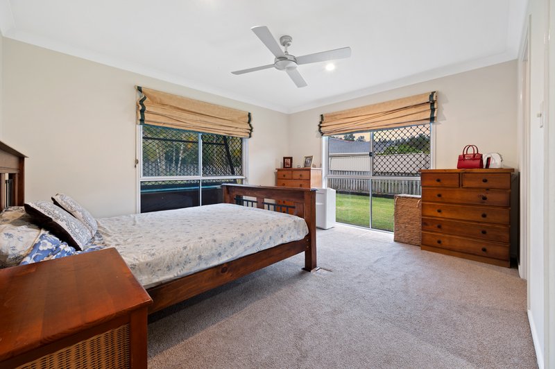 Photo - 15 Chatham Avenue, Pacific Pines QLD 4211 - Image 12