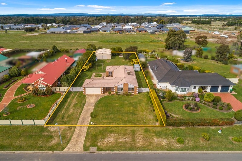 15 Cheriton Drive, Riddells Creek VIC 3431 Real Estate Industry Partners