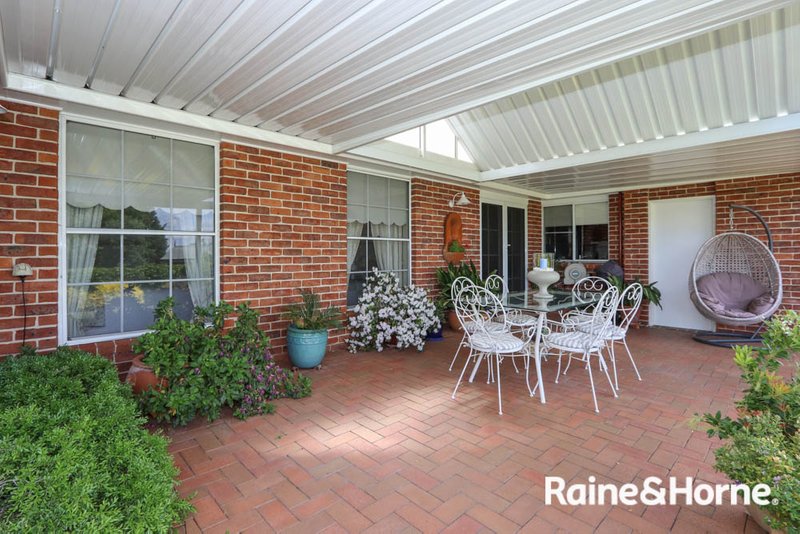 Photo - 15 Cherrywood Crescent, Llanarth NSW 2795 - Image 20