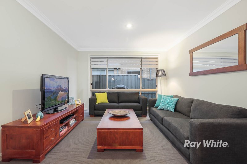 Photo - 15 Chessington Terrace, Beaumont Hills NSW 2155 - Image 2