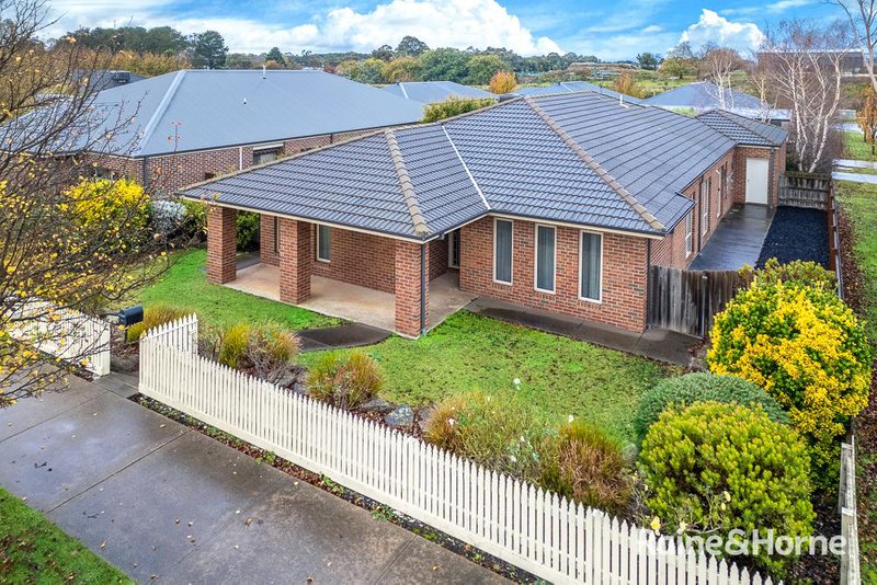 Photo - 15 Childe Harold Road, Gisborne VIC 3437 - Image 1