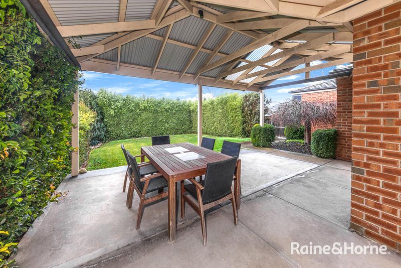 Photo - 15 Childe Harold Road, Gisborne VIC 3437 - Image 8