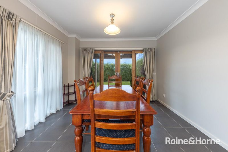 Photo - 15 Childe Harold Road, Gisborne VIC 3437 - Image 12
