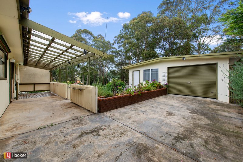 Photo - 15 Christopher Court, Lakes Entrance VIC 3909 - Image 11