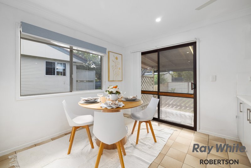 Photo - 15 Christopher Street, Sunnybank Hills QLD 4109 - Image 5