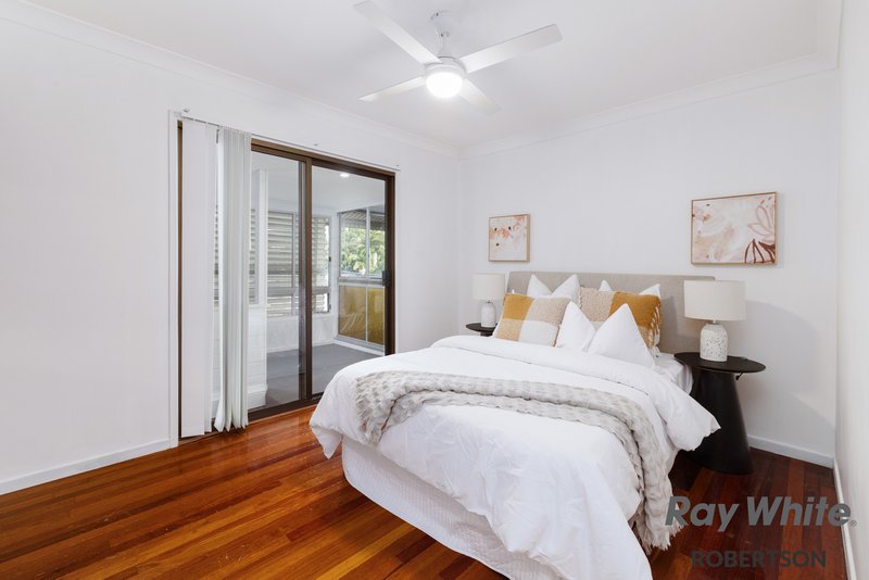 Photo - 15 Christopher Street, Sunnybank Hills QLD 4109 - Image 10