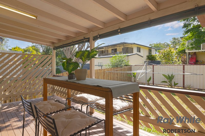 Photo - 15 Christopher Street, Sunnybank Hills QLD 4109 - Image 16