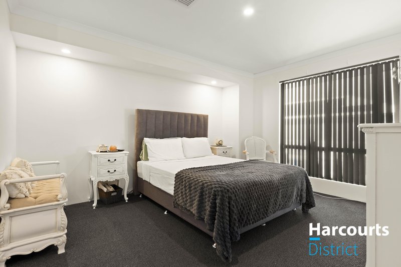 Photo - 15 Citrine Way, Karnup WA 6176 - Image 10
