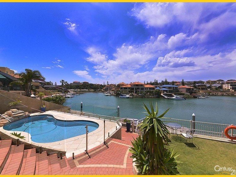 Photo - 15 Clarecastle Retreat, Mindarie WA 6030 - Image 18