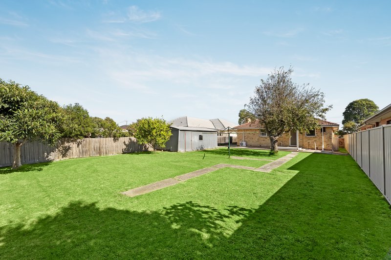 Photo - 15 Clarevale Street, Clayton South VIC 3169 - Image 10