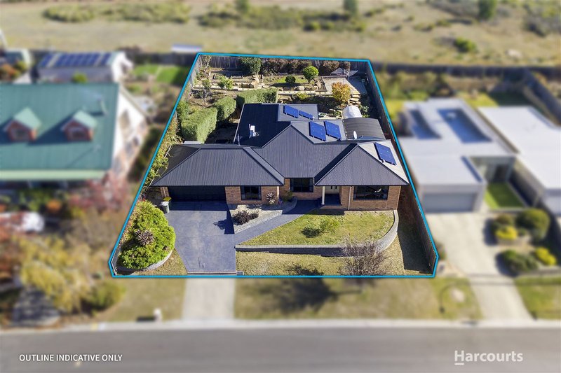 Photo - 15 Clearview Avenue, Trevallyn TAS 7250 - Image 4