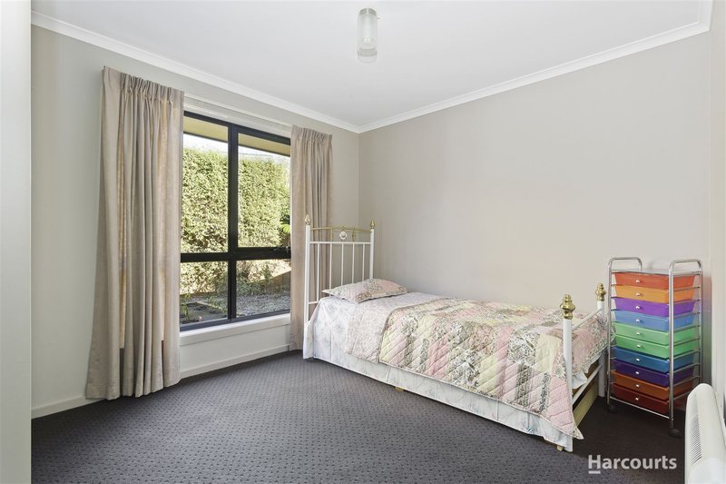 Photo - 15 Clearview Avenue, Trevallyn TAS 7250 - Image 13