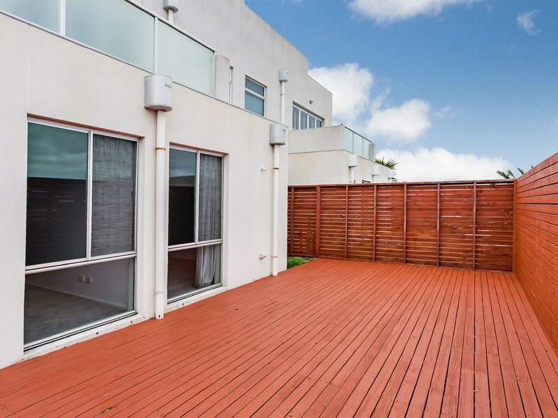 Photo - 1/5 Clegowie Street, West Beach SA 5024 - Image 13