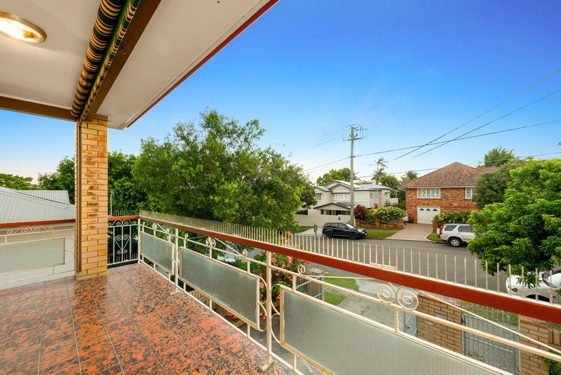 Photo - 15 Clifford Street, Stafford QLD 4053 - Image 11