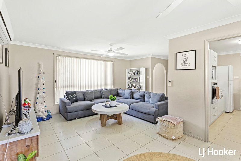 Photo - 15 Clonmeen Circuit, Anna Bay NSW 2316 - Image 3