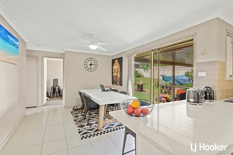 Photo - 15 Clonmeen Circuit, Anna Bay NSW 2316 - Image 6