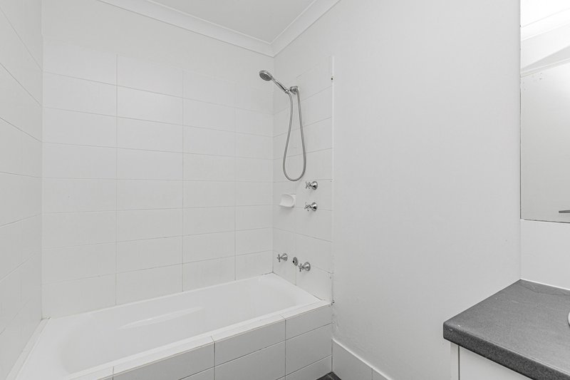 Photo - 15 Cobbler Way, Two Rocks WA 6037 - Image 11