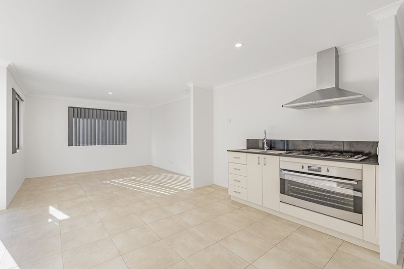 Photo - 15 Cobbler Way, Two Rocks WA 6037 - Image 16