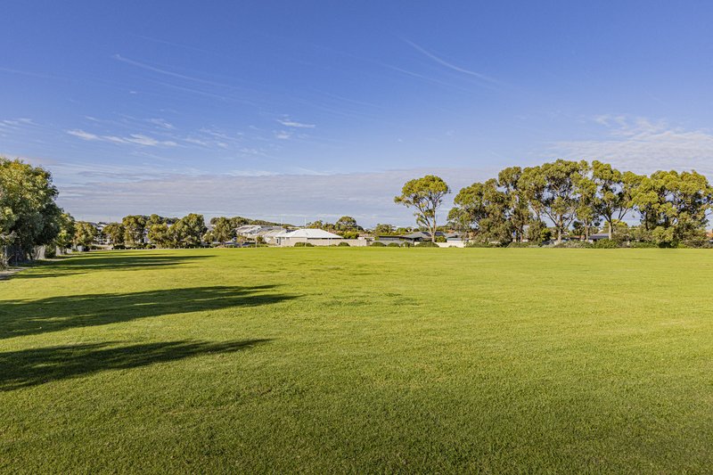 Photo - 15 Cobbler Way, Two Rocks WA 6037 - Image 24
