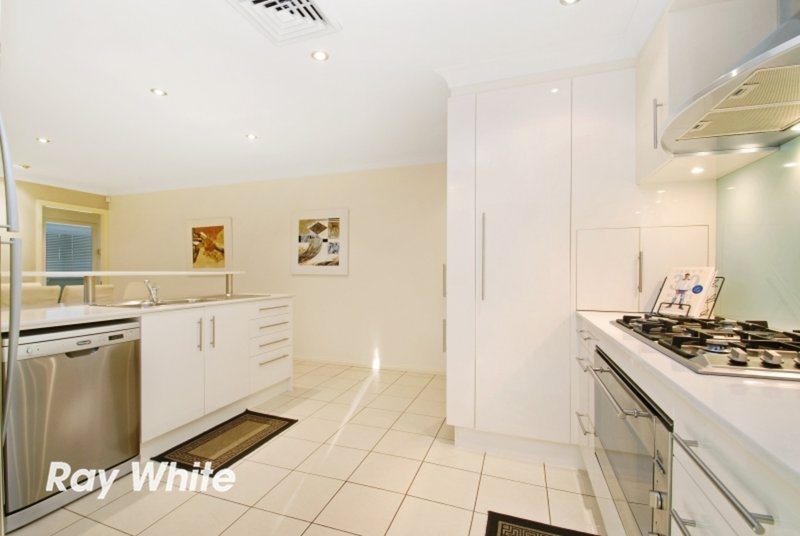 Photo - 15 Cole Ave , Baulkham Hills NSW 2153 - Image 5