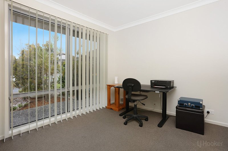 Photo - 15 Collie Crescent, Ormeau Hills QLD 4208 - Image 5