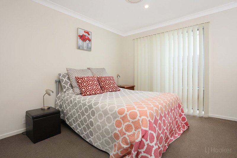 Photo - 15 Collie Crescent, Ormeau Hills QLD 4208 - Image 14