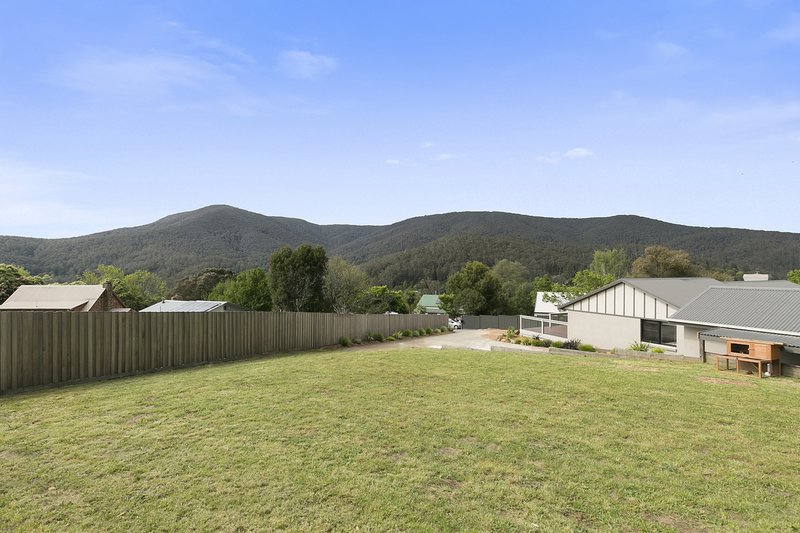 Photo - 15 Comongin Avenue, Warburton VIC 3799 - Image 6