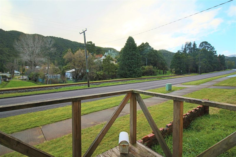 Photo - 15 Conlan Street, Queenstown TAS 7467 - Image 8