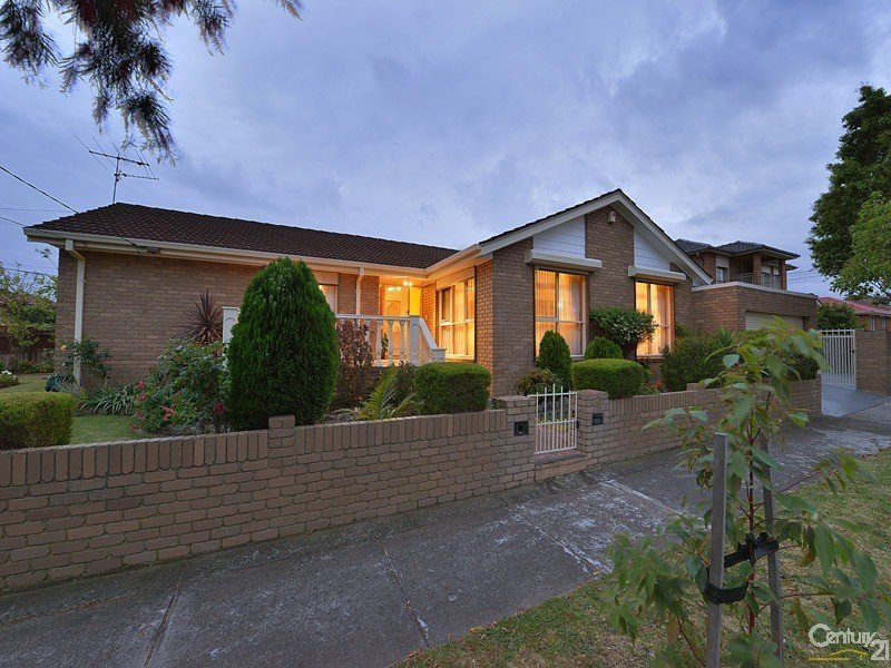 15 Cooinda Crescent, Clarinda VIC 3169