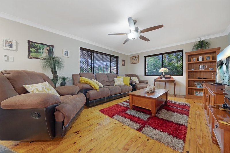 Photo - 15 Coolana Street, Underwood QLD 4119 - Image 2